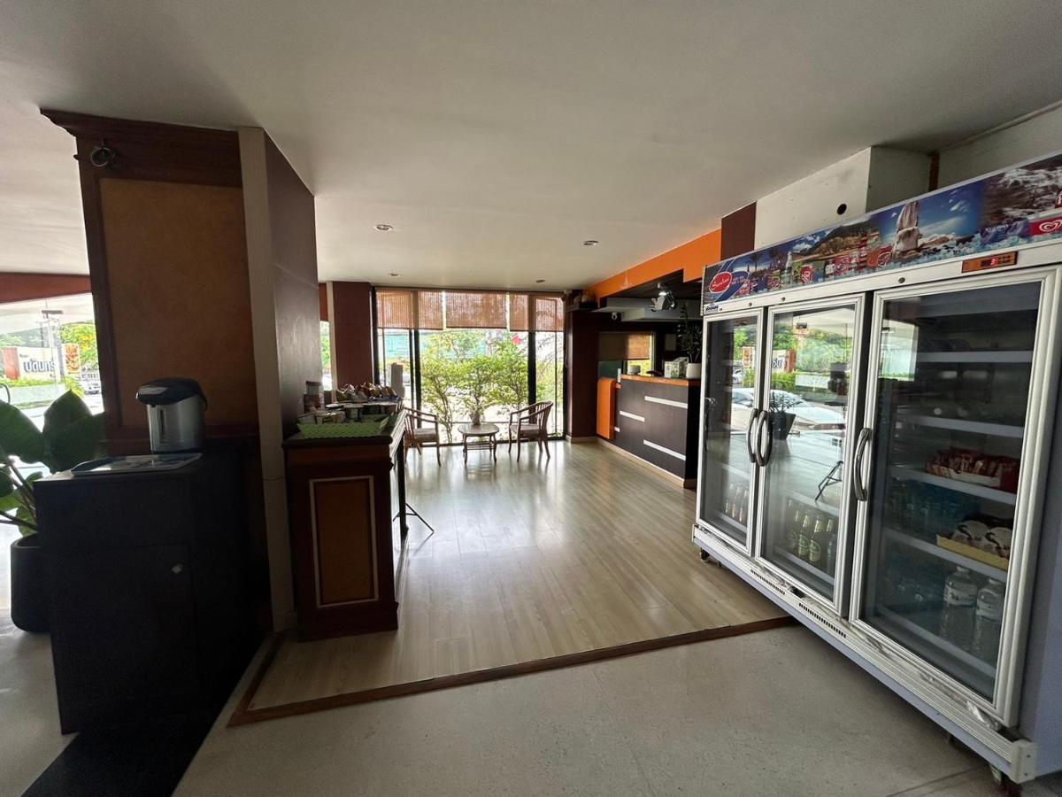 Bordin Hotel Ubon Ratchathani Extérieur photo