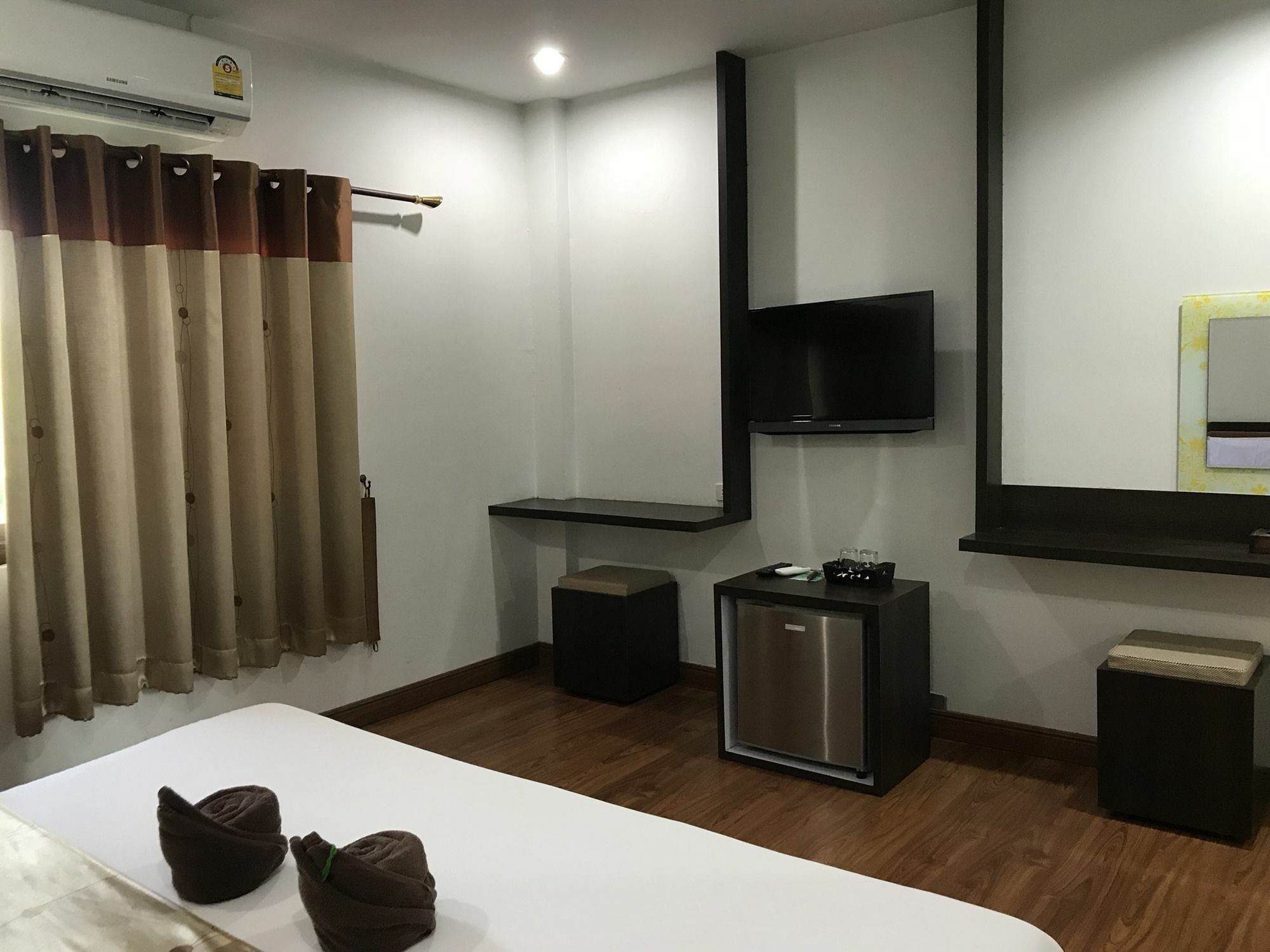 Bordin Hotel Ubon Ratchathani Extérieur photo