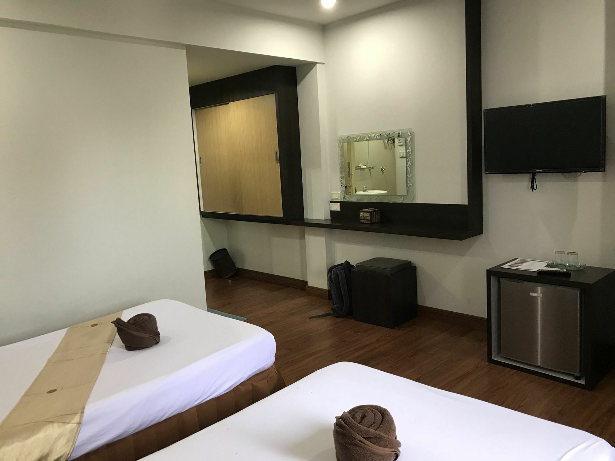 Bordin Hotel Ubon Ratchathani Extérieur photo