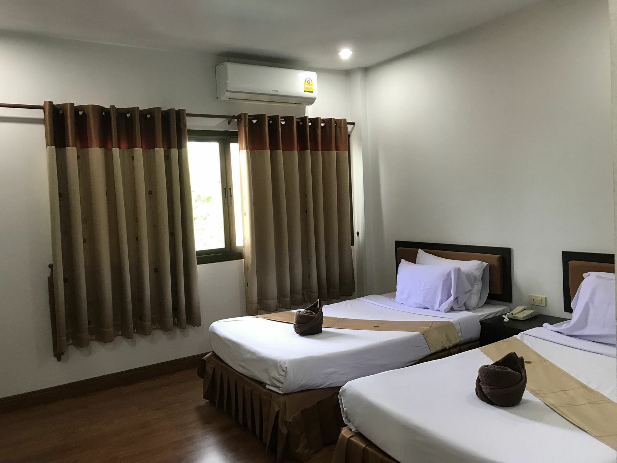 Bordin Hotel Ubon Ratchathani Extérieur photo