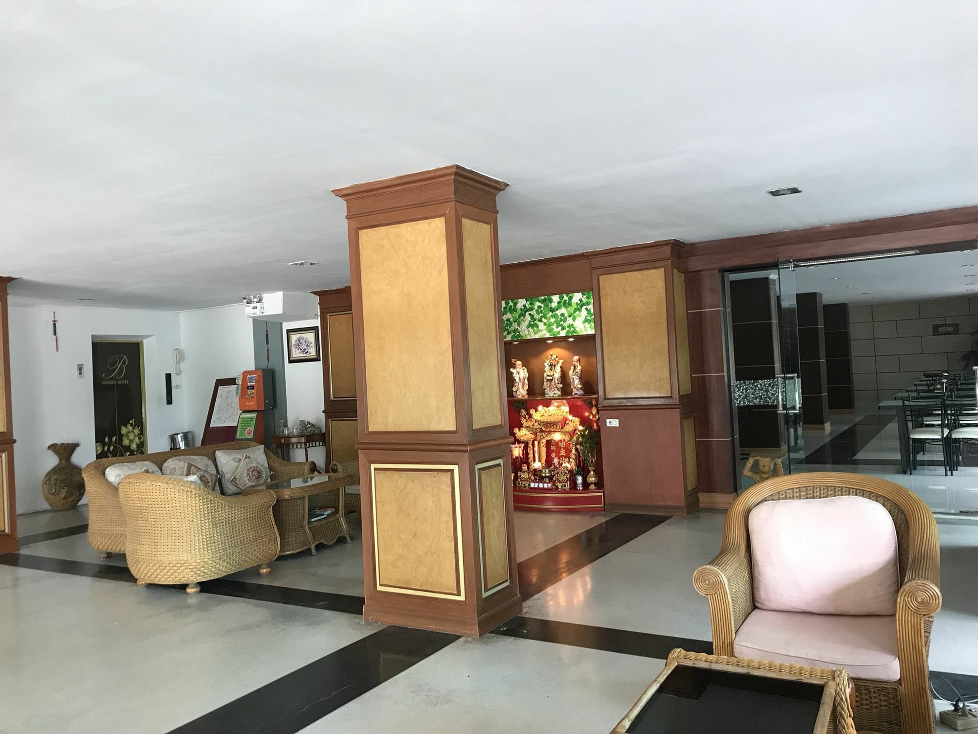 Bordin Hotel Ubon Ratchathani Extérieur photo